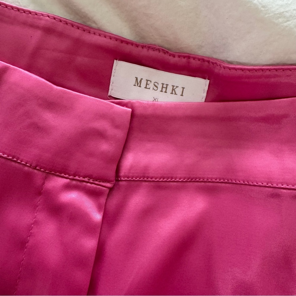 Meshki Bunblegum Pink Satin High-Waist Flare Pants sz XL - Picture 4 of 8